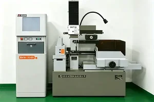 043007